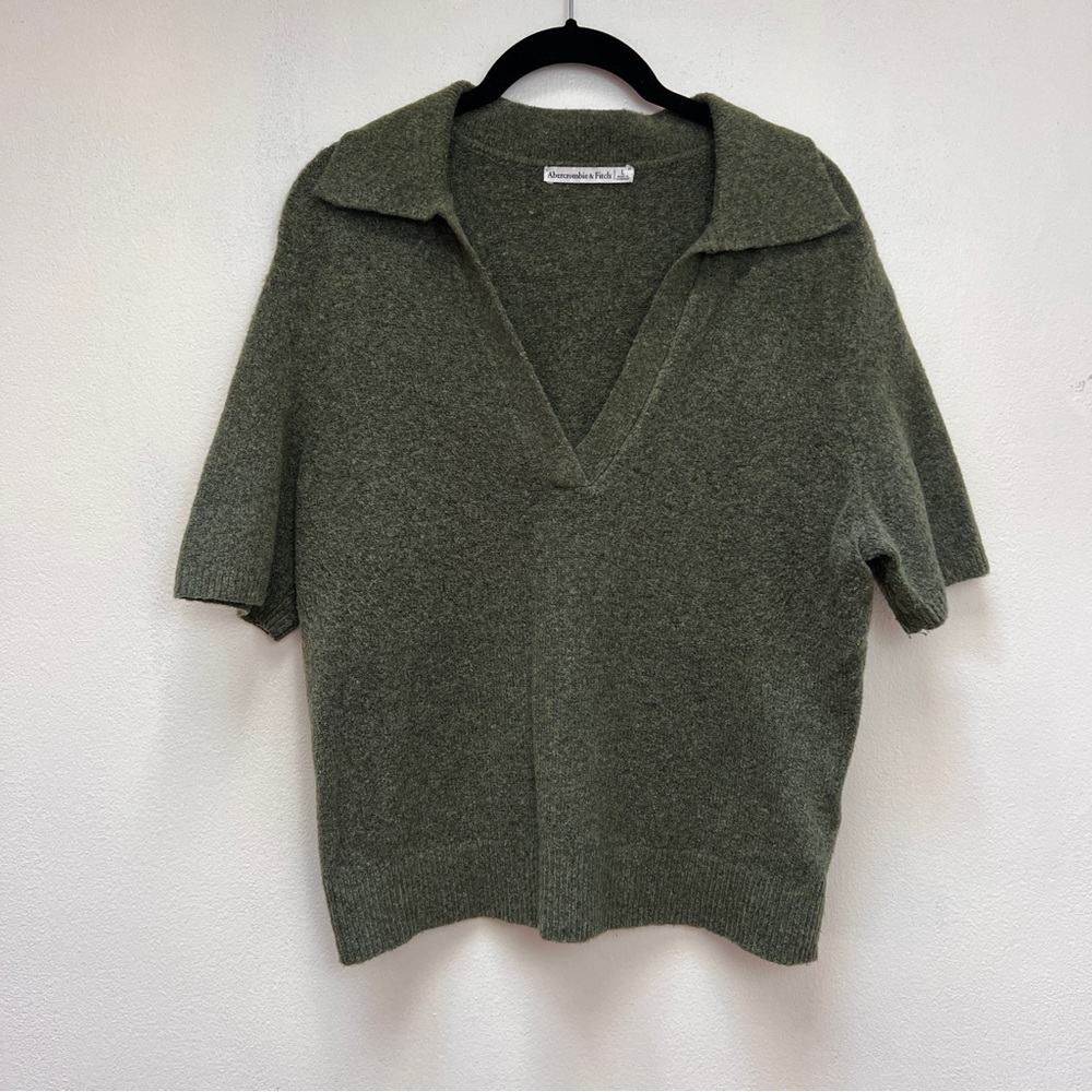 Abercrombie & Fitch Olive Green Short Sleeve V-Neck Polo Sweater